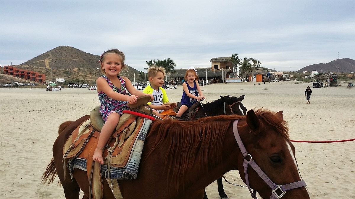 Horse Rides on Cerritos Beach